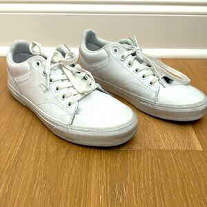 Women’s Vans sneakers -8.5